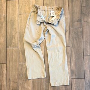 Dockers Women's Straight Leg Khaki Pants